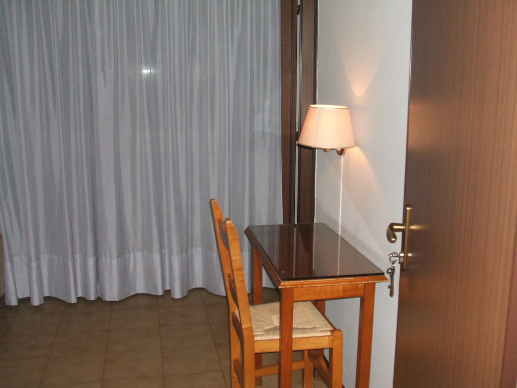 Hotel Ristorante Da Gianni Bovolone Room photo
