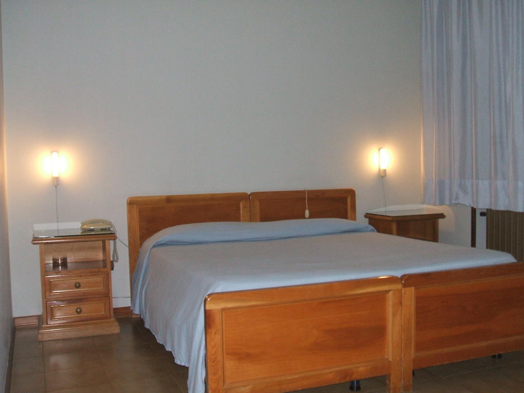 Hotel Ristorante Da Gianni Bovolone Room photo