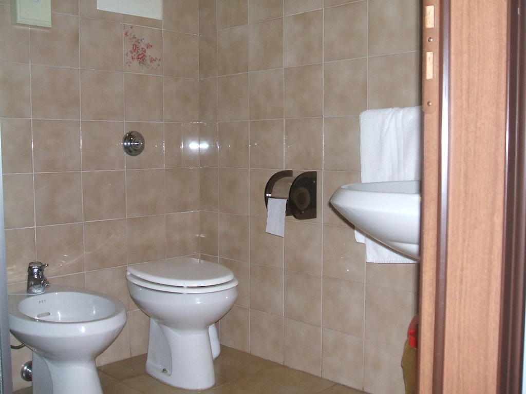 Hotel Ristorante Da Gianni Bovolone Room photo